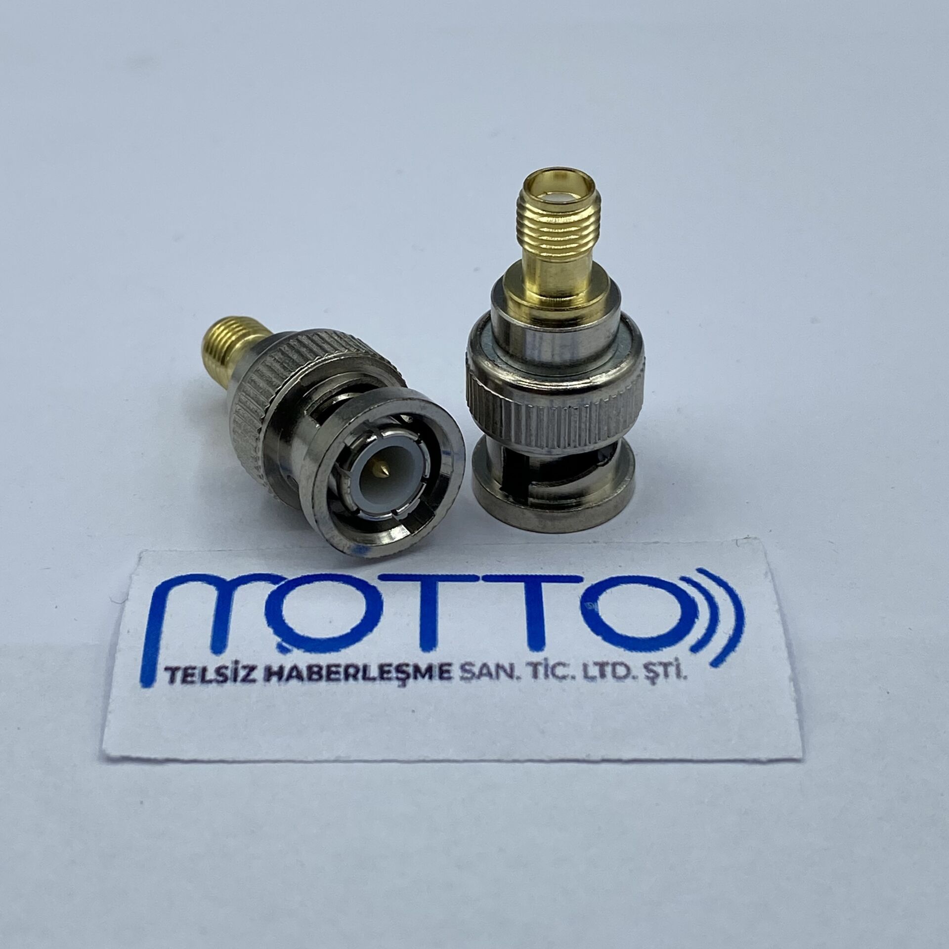 BNC Erkek – SMA Dişi RF Konnektör